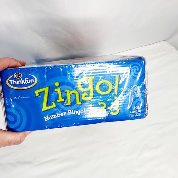 Think Fun Zingo 1-2-3 Number Bingo Kids Game Ages 4 and up 2-6 Players-New - Picture 7 of 9